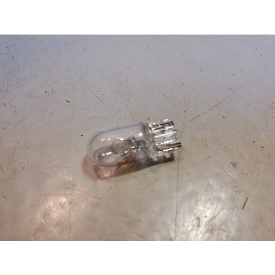 Bulb 12V 5W 942571 NEW Volvo 66, 200, 300, 400, 700, 800, 900 series