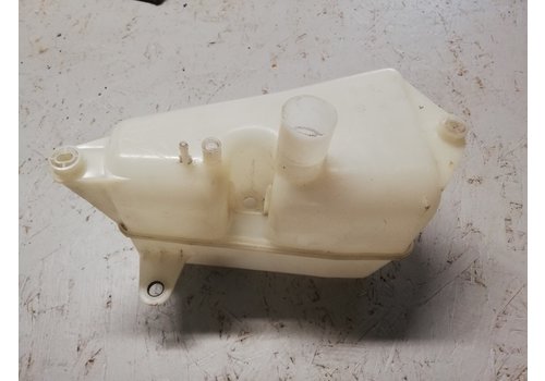 Windscreen washer reservoir 9151141 NOS Volvo 850 