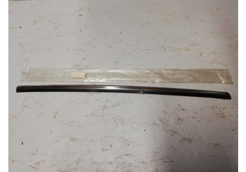 Decorative trim windscreen chrome LH 4/5 doors 1392031 NOS Volvo 740, 760 