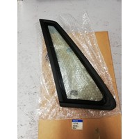 Corner window behind LH green tinted 3462159 to 1991 NEW Volvo 440, 460