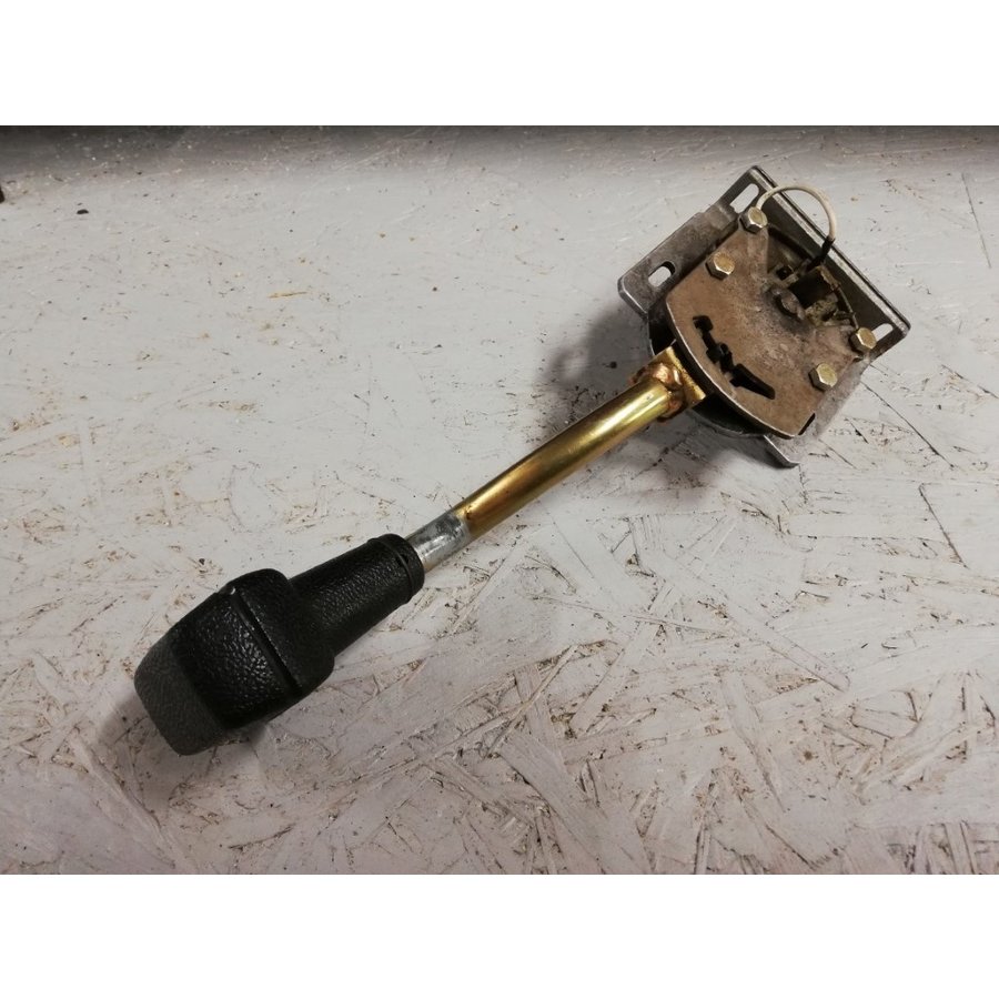Gear selector shift lever variomatic CVT transmission 32909772 uses V