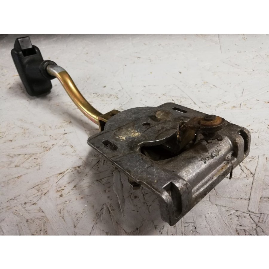 Gear selector shift lever variomatic CVT transmission 32909772 uses V