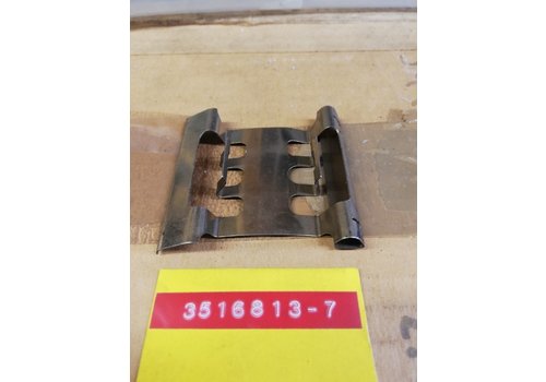 Spacer mounting plate brake pads, brake caliper front 3516813 NOS Volvo 740, 760, 780, 940 series 