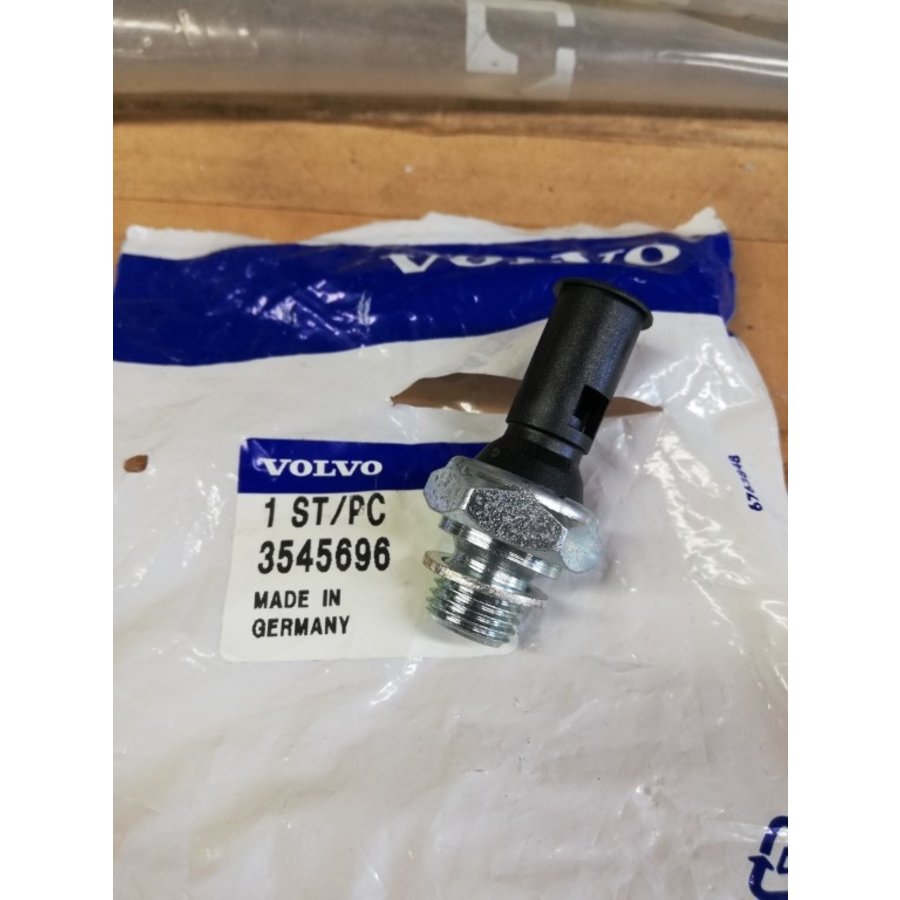 Oil pressure switch 3545696 NOS Volvo 850, 940, 960, C30, C70, S40, V40, V50, S60, S70, V70, S80, XC60, XC70, XC90