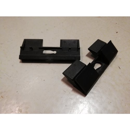 Clip paravan 3503761 NOS Volvo 700, 900 serie 