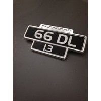 Embleem spatbord "66DL 1.3" 3269820 NOS Volvo 66