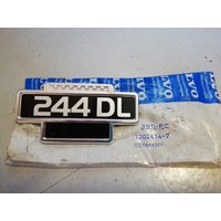 Embleem "244DL" 1202414 NOS Volvo 240, 244