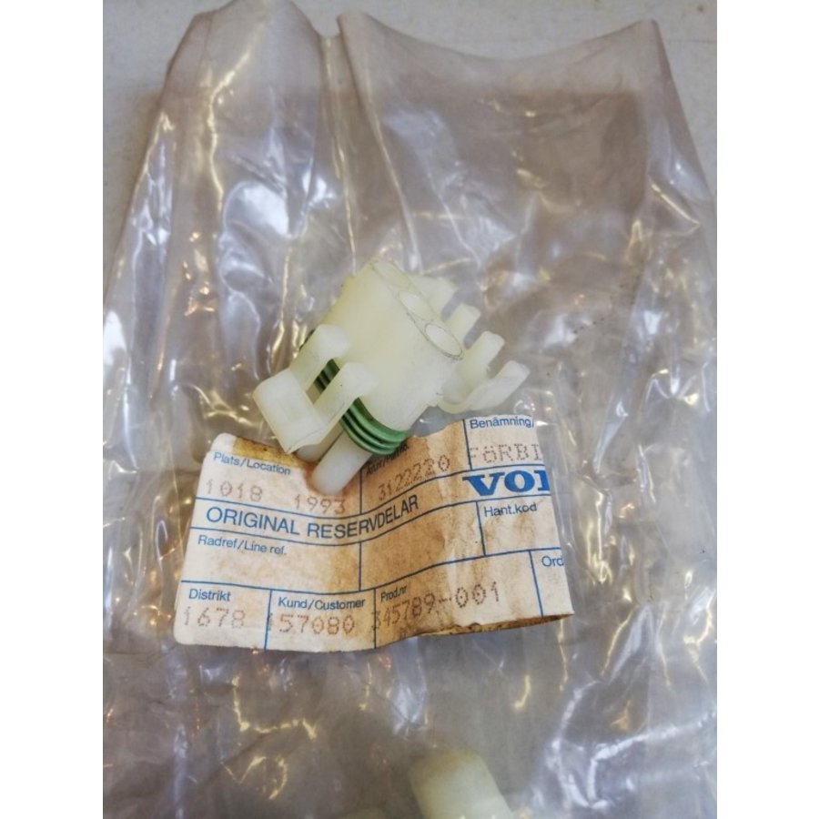 Plug sleeve connector 3122220 NOS Volvo 340, 360