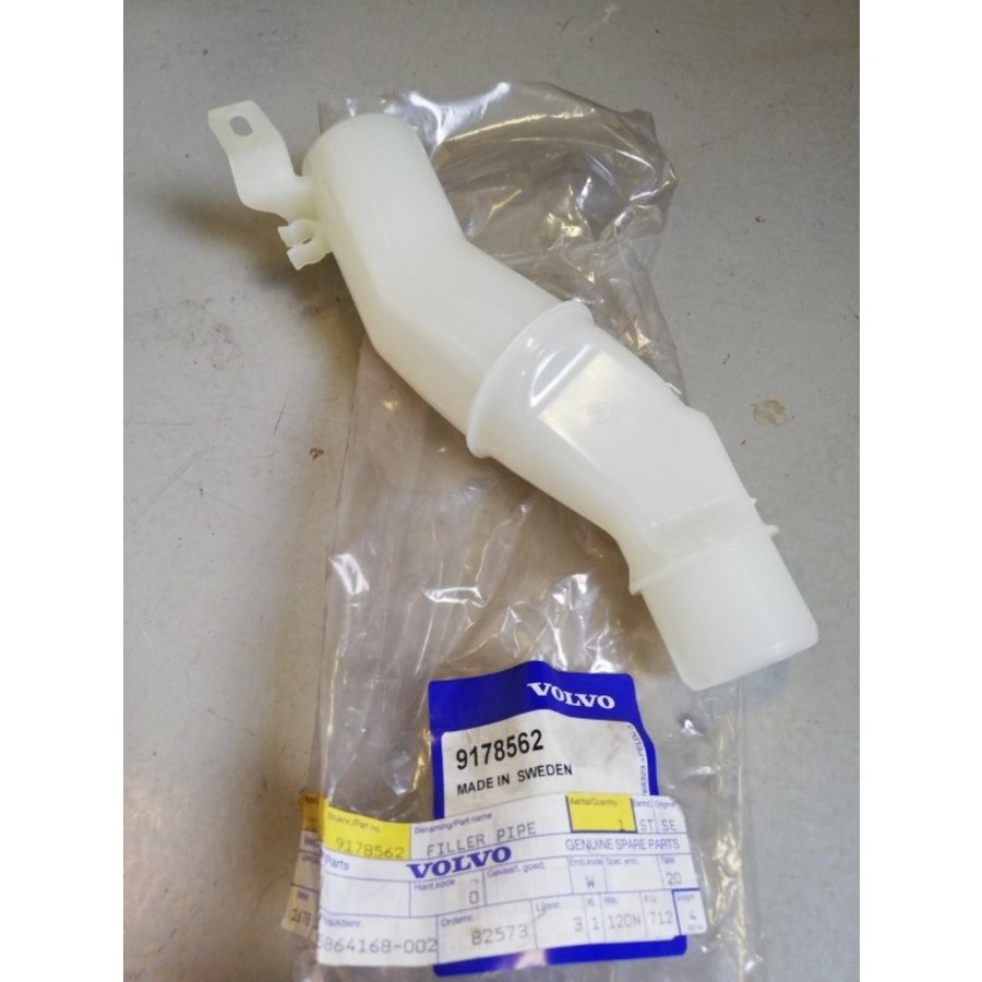 Filler neck water tank 9178562 NOS Volvo S60, V70, XC70 series