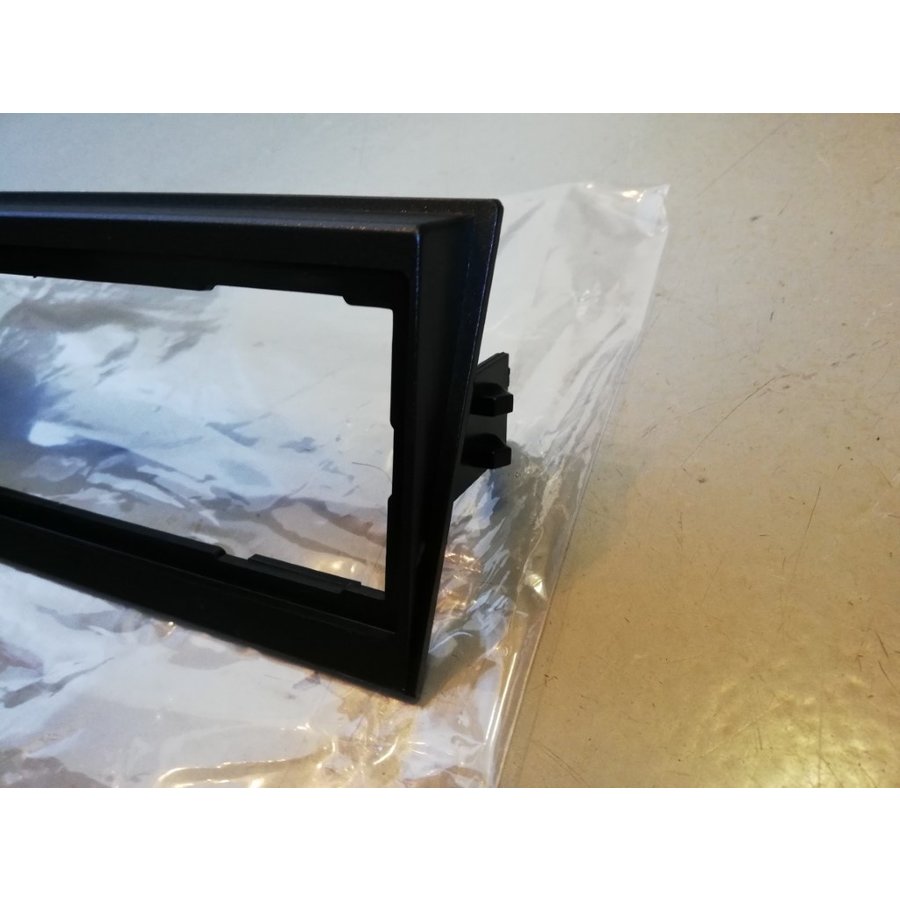 Frame radio / CD installation panel 281352 NEW Volvo 740, 760, 940, 960 series