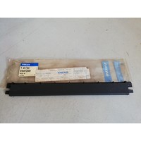 Handgreep, achterklep kofferbak binnen 9447209 NOS Volvo 740, 760, 780, 940, 960, V90 (-1998) serie