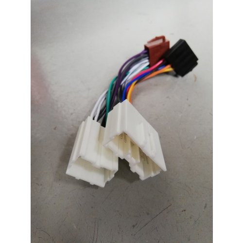 Connection cable ISO car radio 135202 NEW Volvo 800, 900, S40, V40, S70, V70 