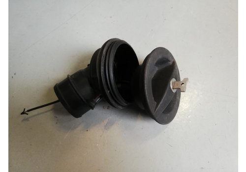 Tank cap with housing lockable 207364 Volvo 340, 360 