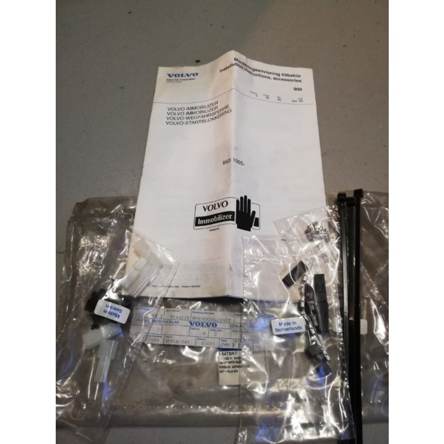 Immobilizer mounting kit 9166118 NOS Volvo 940, 960