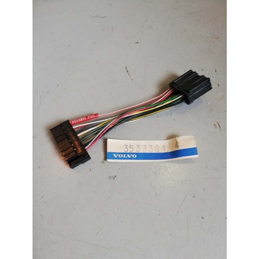 Radio plug cable harness 3533381 NOS from 1994- Volvo 850