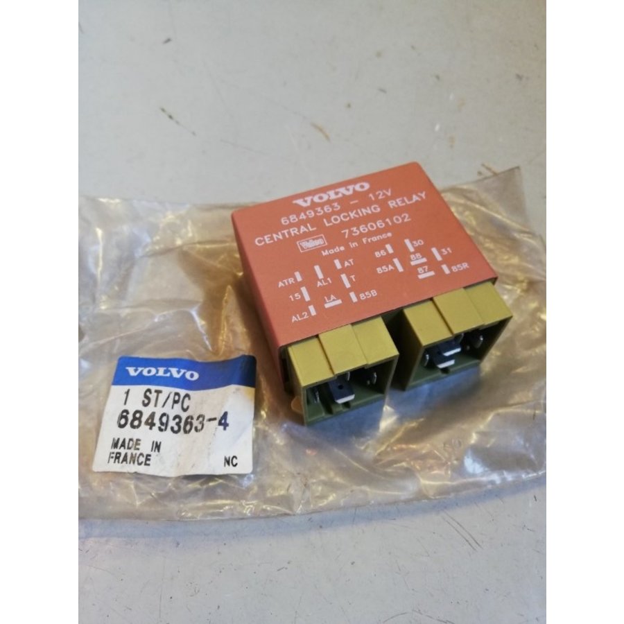 Relay central door locking 6849363 NOS Volvo 850