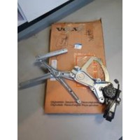 Elektrische raammechanisme motor rechts voor NOS Volvo 940, 960, S90, V90 - 1998