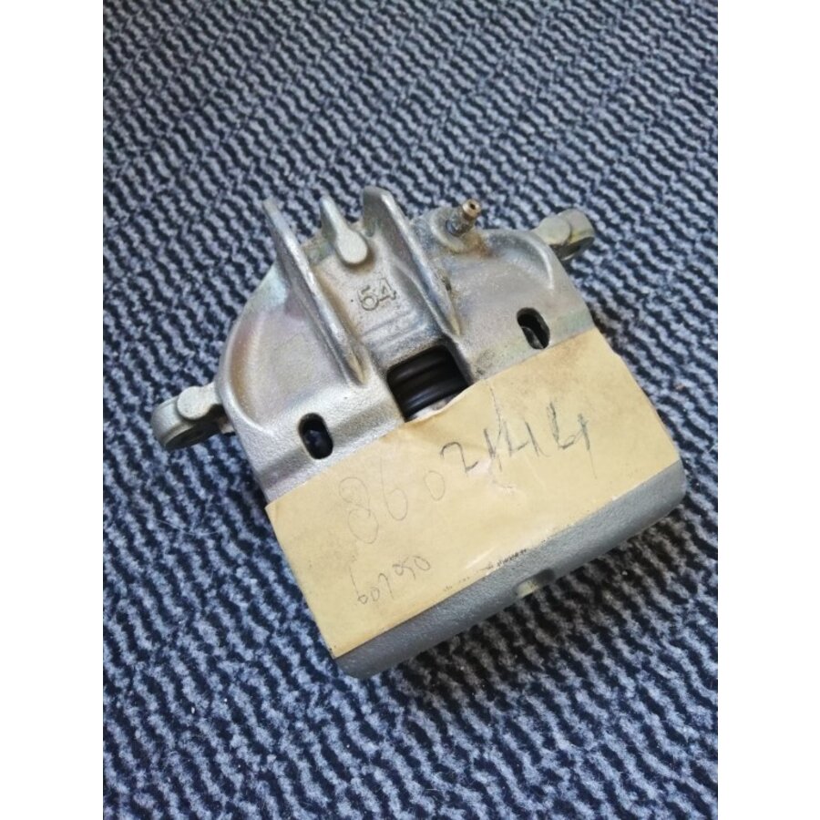 Caliper, brake calliper LH front 8602144 NOS Volvo S40, V40