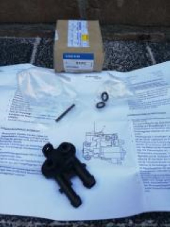 Repair kit master brake cylinder 3344986 NOS Volvo S40, V40 Volvo 340
