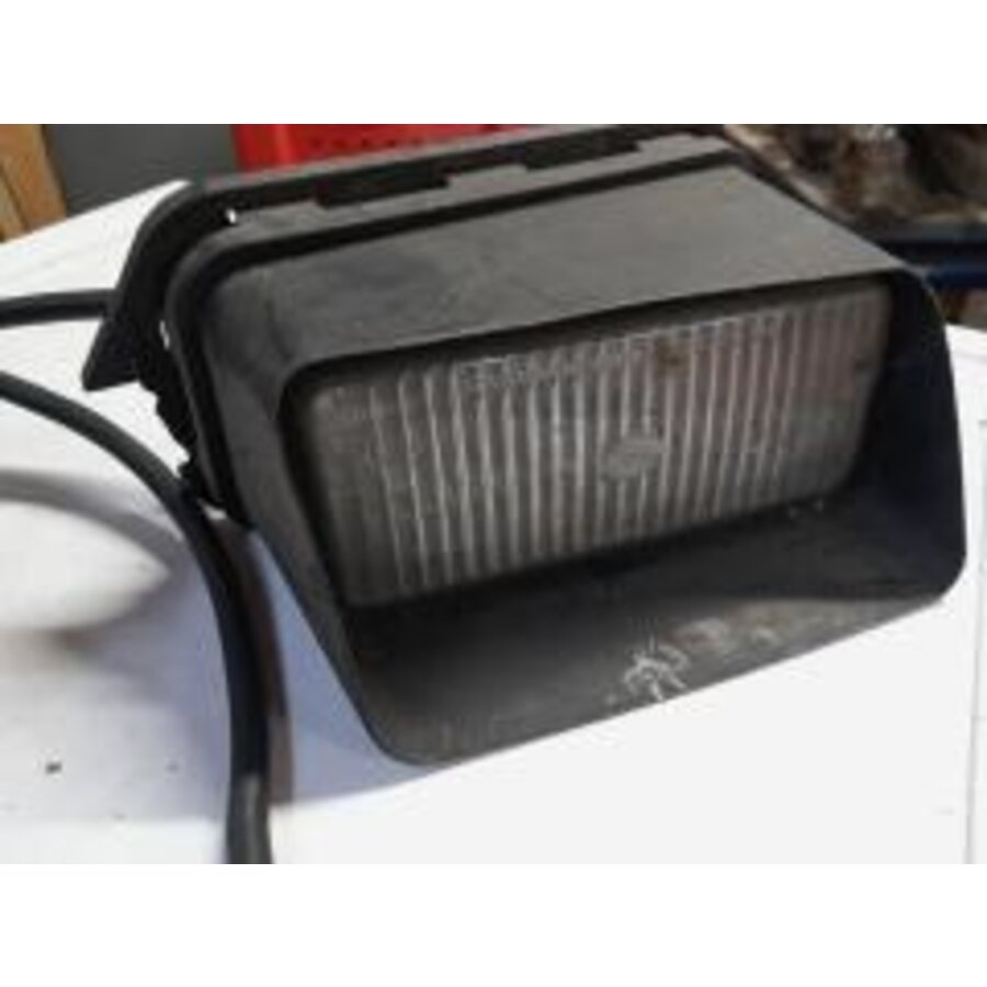 Fog light set uses Volvo 340, 360