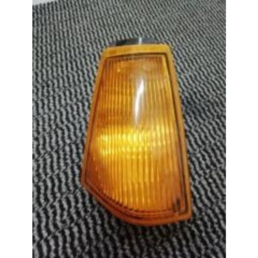 Flashing light from 1980 L / R 3298064 / 3298065 uses Volvo 340, 360