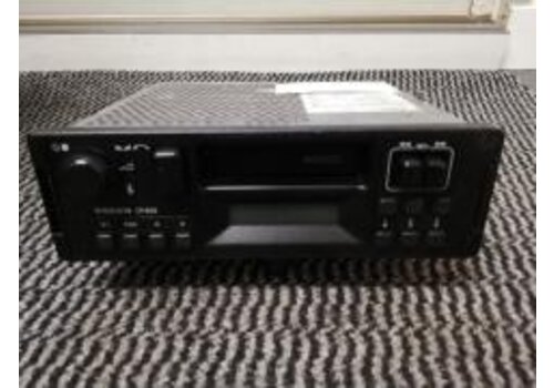 Radio cassette player CR-603 uses 1373073-1 Volvo 