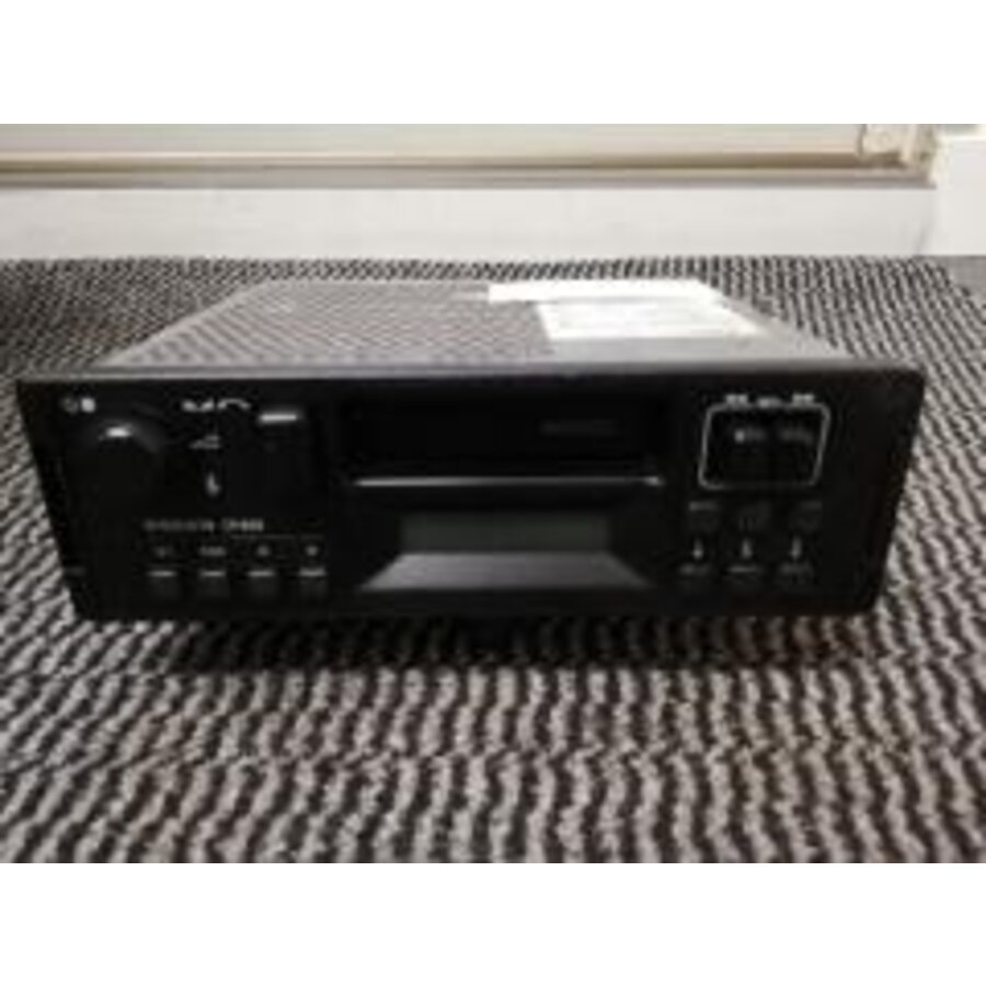 Radio cassette player CR-603 uses 1373073-1 Volvo