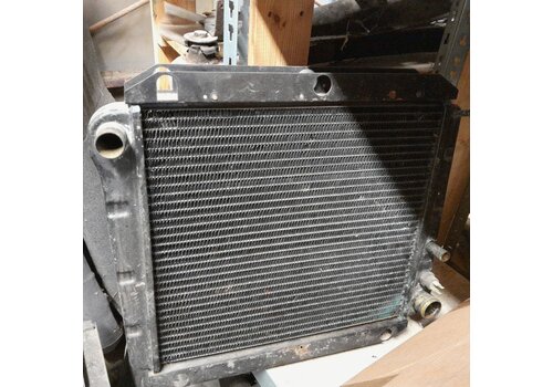 Radiator square model old with hole for temperature sensor 5002790 used Volvo 343, 345, 340 