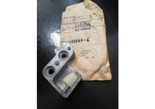 Door lock plate RH 3101060 NOS DAF 600, 750, 30, 31, 32, 33 