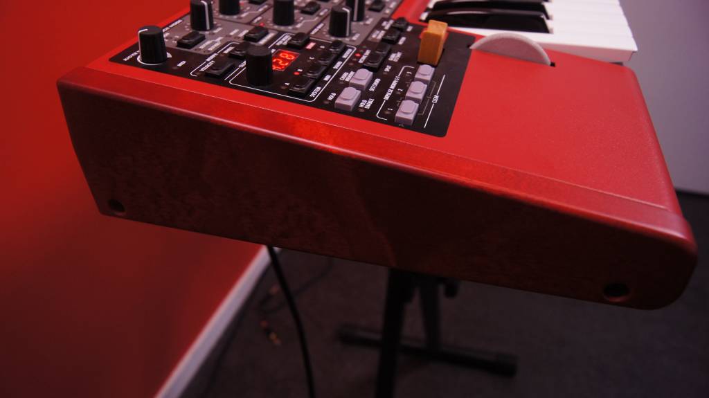 Nord Lead 4 (jong gebruikt)