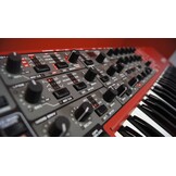 Nord Lead 4 (jong gebruikt)