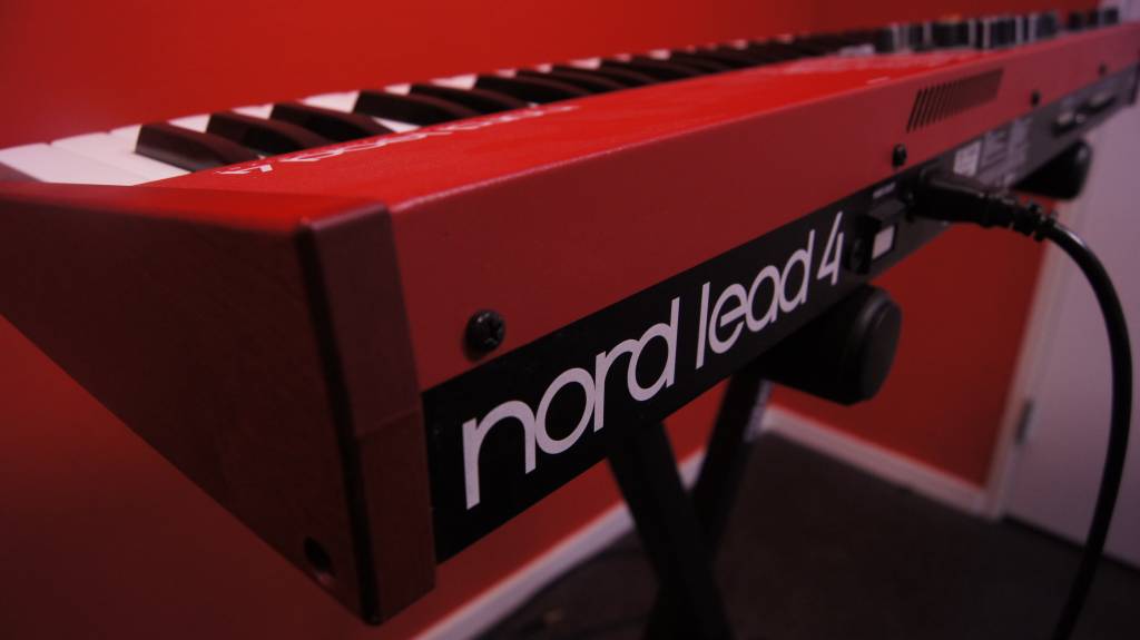 Nord Lead 4 (jong gebruikt)