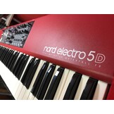 Nord Electro 5D 73 (jong gebruikt)