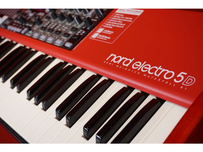 NORD Electro 5D 61 (jong gebruikt)