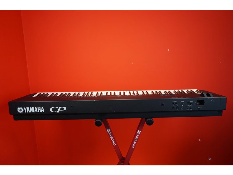 Yamaha CP33 (gebruikt)