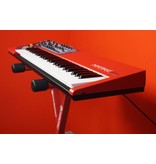 NORD Lead 2X (jong gebruikt)