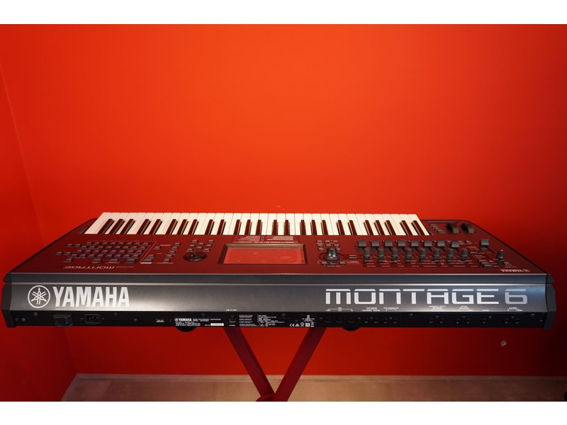 Yamaha Montage 6 (Jong Gebruikt)