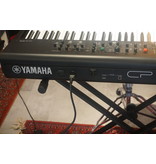 Yamaha CP73 (jong gebruikt)