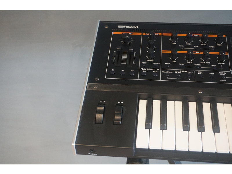 ROLAND Jupiter XM (B-stock)