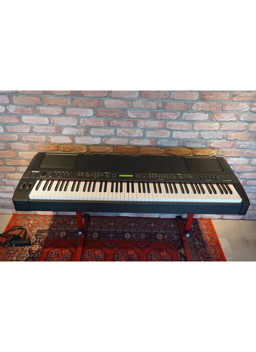 Yamaha CP300 met hardcase (gebruikt)