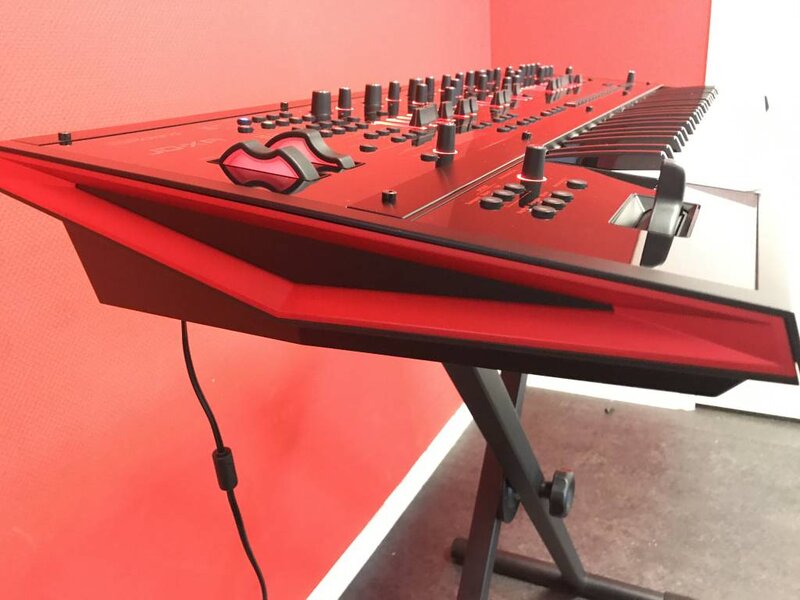 ROLAND JDXA synthesizer (jong gebruikt)