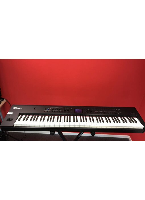 ROLAND RD800 (gebruikt)