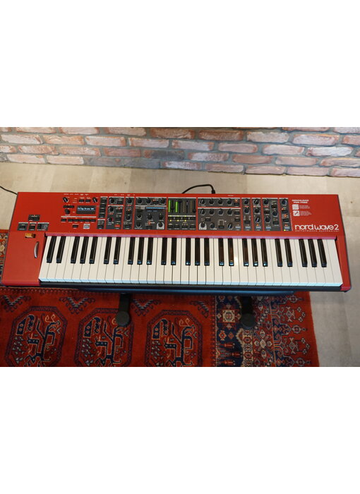 NORD Wave 2 (Jong gebruikt)