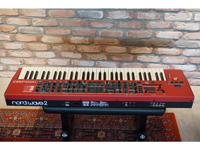 NORD Wave 2 (Jong gebruikt)