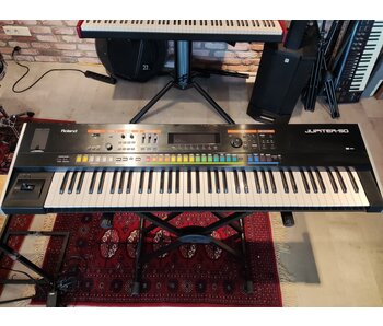 ROLAND Jupiter 50 (jong gebruikt)