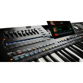 Korg PA5X 76 - B stock