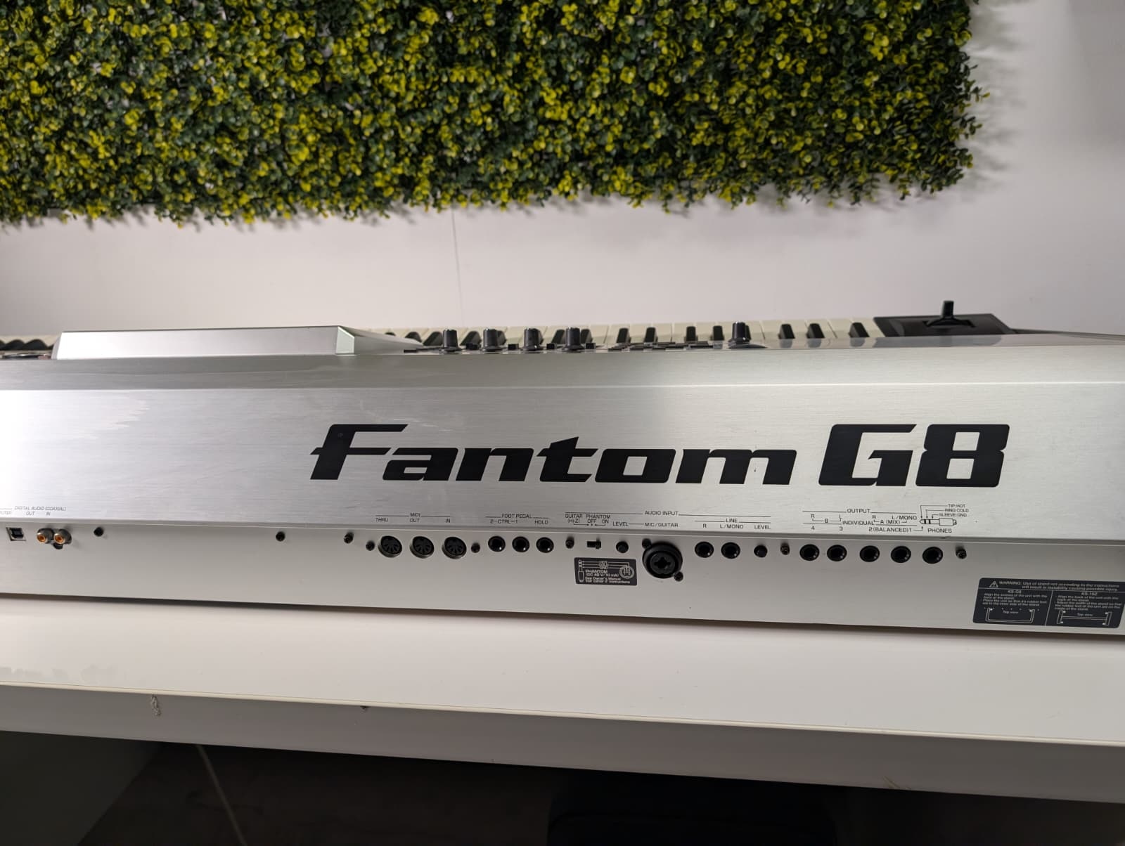 De Roland Fantom G8 tweedehands
