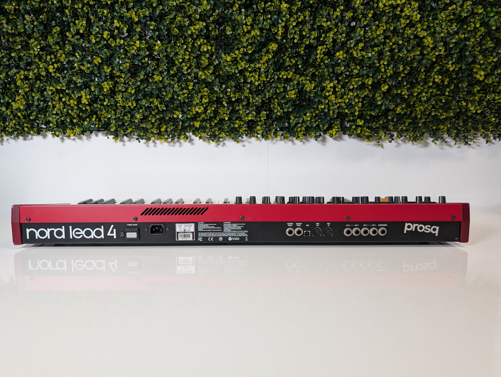 Nord Lead 4 (jong gebruikt)