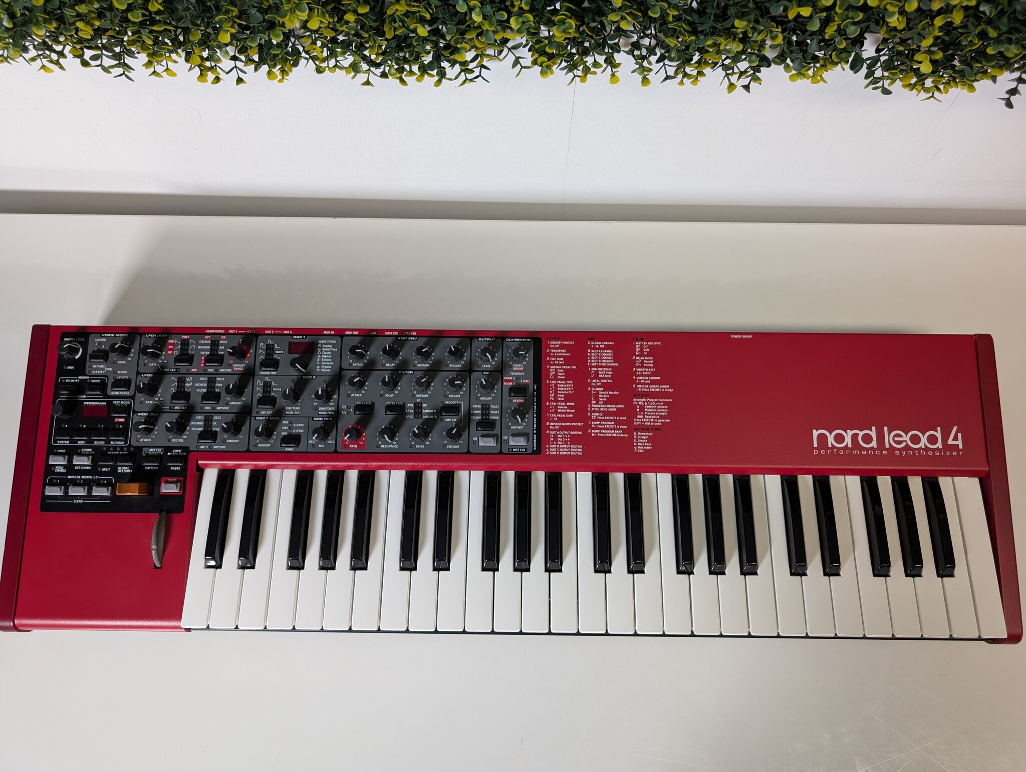 Nord Lead 4 (jong gebruikt)