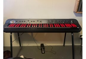 LIMITED Edition Korg SV1 73